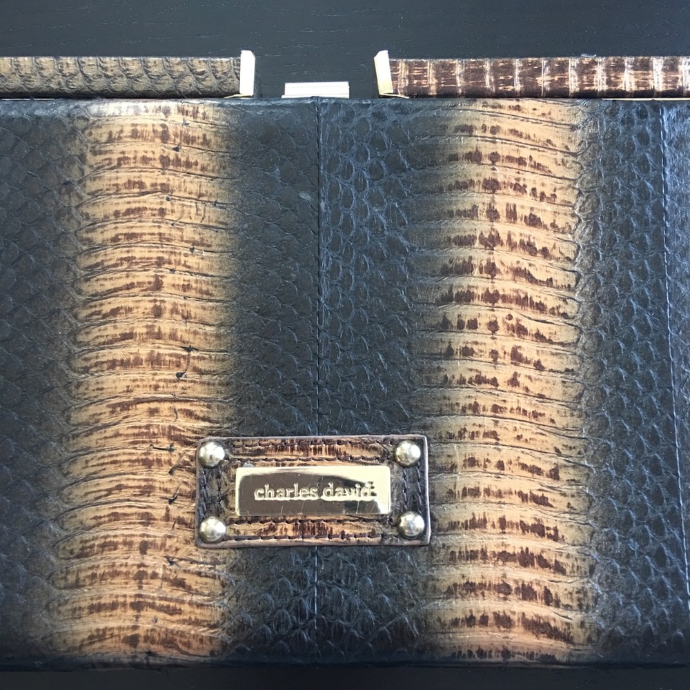 Charles David Vintage Snake Skin Clutch - Hard Frame - Picture 3 of 7